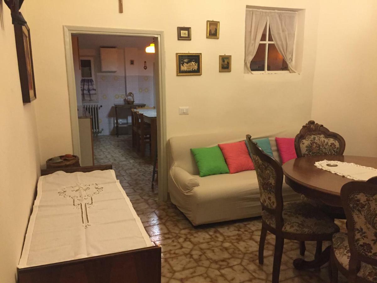Ferienwohnung La Casa Di Luigi Montevarchi Exterior foto